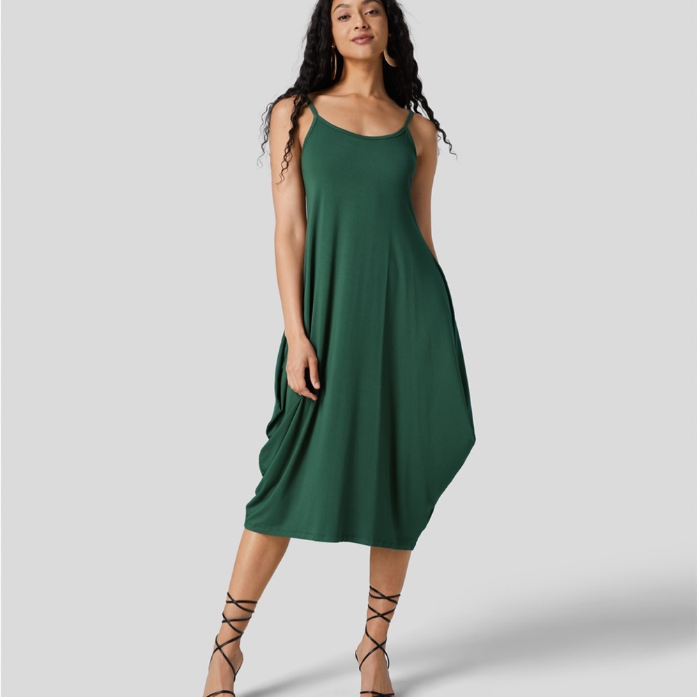 Elegant Green Sleeveless Dress